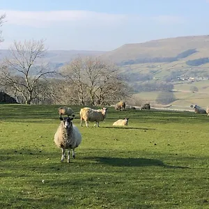 Quarry Near Hawes, Yorkshire Dales, Pet Free Holiday home